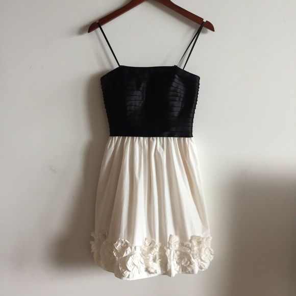 Max and Cleo Strapless Cocktail Dress Size 2 - Picture 2 of 8